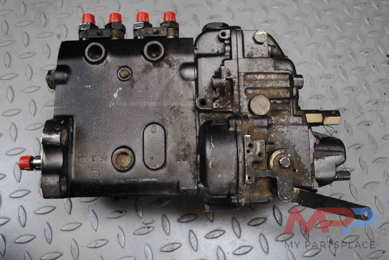 Injectiepomp Zexel Komatsu/Yanmar 4TNV106 - Bomba de combustivel: foto 1 Injectiepomp Zexel Komatsu/Yanmar 4TNV106 - Bomba de combustivel: foto 1