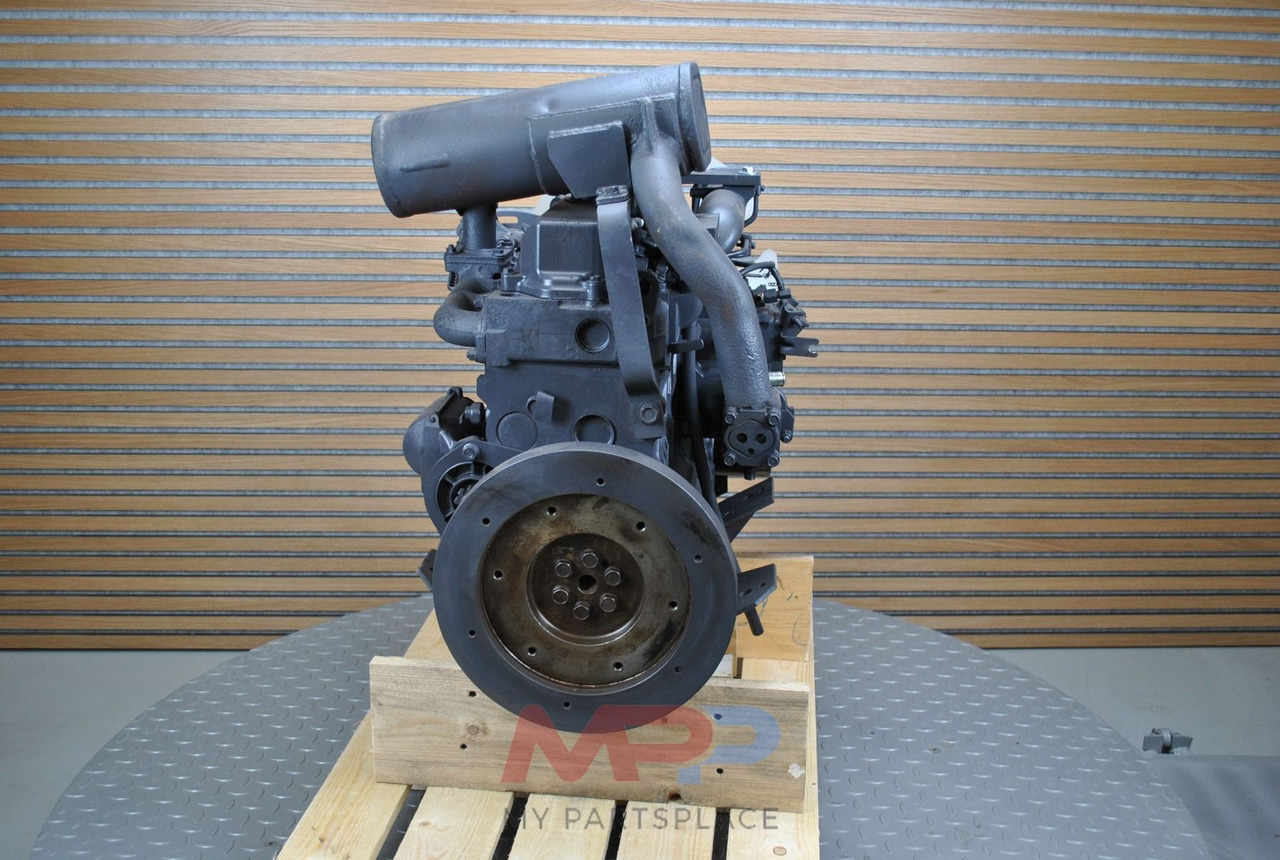 Kubota Kubota V2203 - Motor de Máquina agrícola: foto 3 Kubota Kubota V2203 - Motor de Máquina agrícola: foto 3
