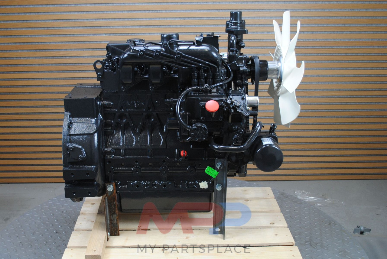 Kubota Kubota V2403 (KIOTI) *NIEUW* - Motor: foto 5 Kubota Kubota V2403 (KIOTI) *NIEUW* - Motor: foto 5