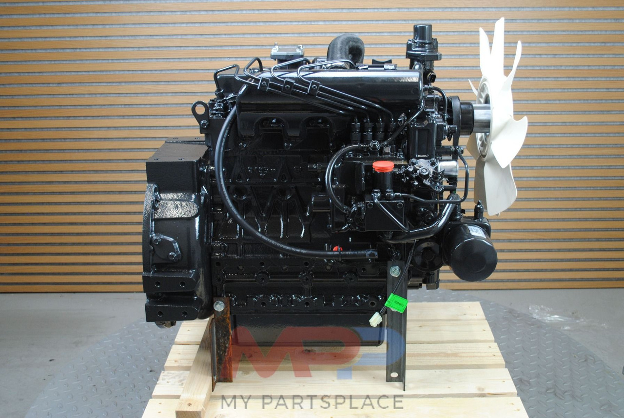 Kubota Kubota V2403-T (KIOTI) *NIEUW* - Motor: foto 4 Kubota Kubota V2403-T (KIOTI) *NIEUW* - Motor: foto 4