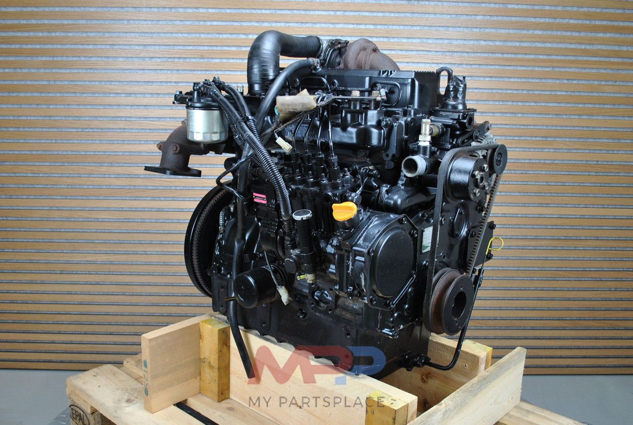 YANMAR 4TNE100 / 4TNE100-T - Motor de Ceifeira debulhadora: foto 2 YANMAR 4TNE100 / 4TNE100-T - Motor de Ceifeira debulhadora: foto 2