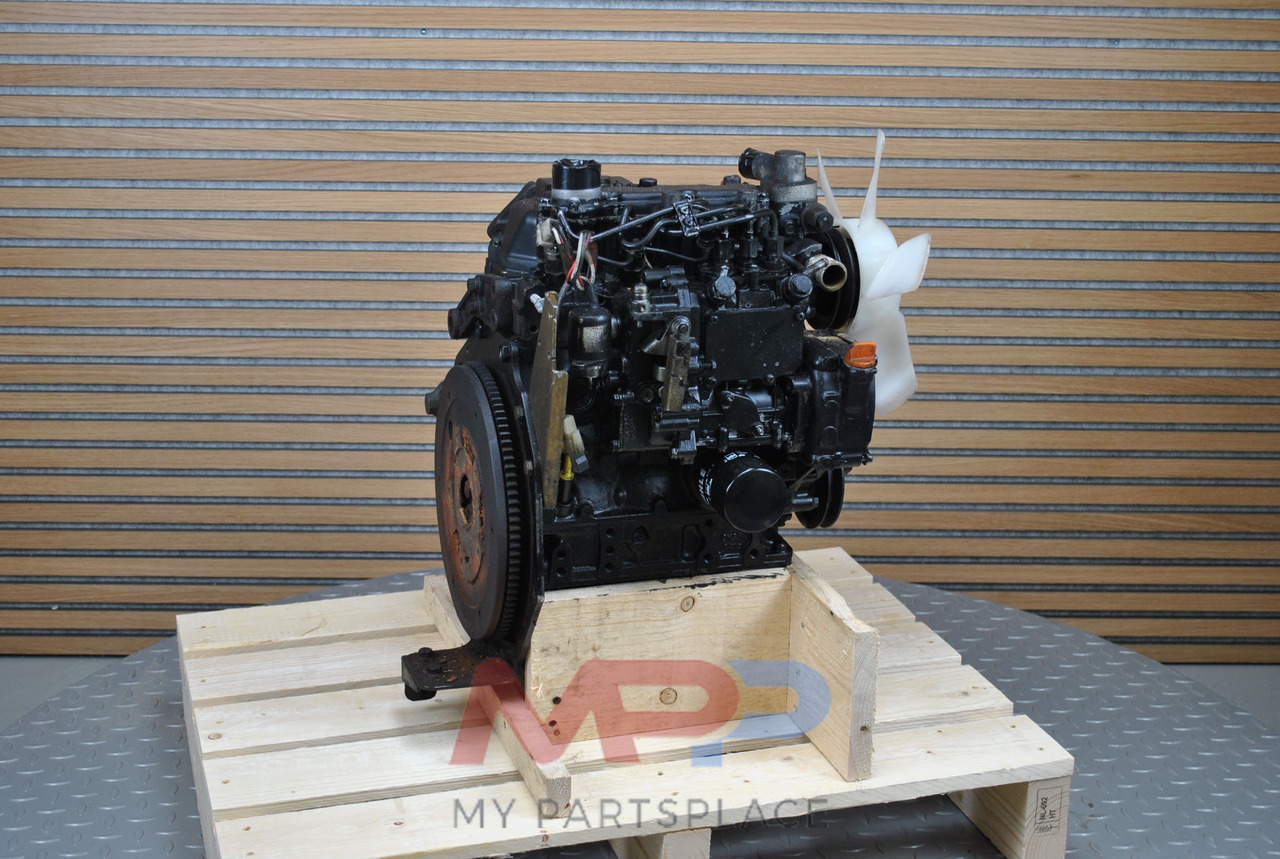 Yanmar 3TNM74 - Motor de Mini escavadeira: foto 5 Yanmar 3TNM74 - Motor de Mini escavadeira: foto 5