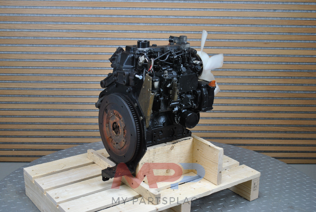 Yanmar 3TNM74 - Motor de Mini escavadeira: foto 4 Yanmar 3TNM74 - Motor de Mini escavadeira: foto 4