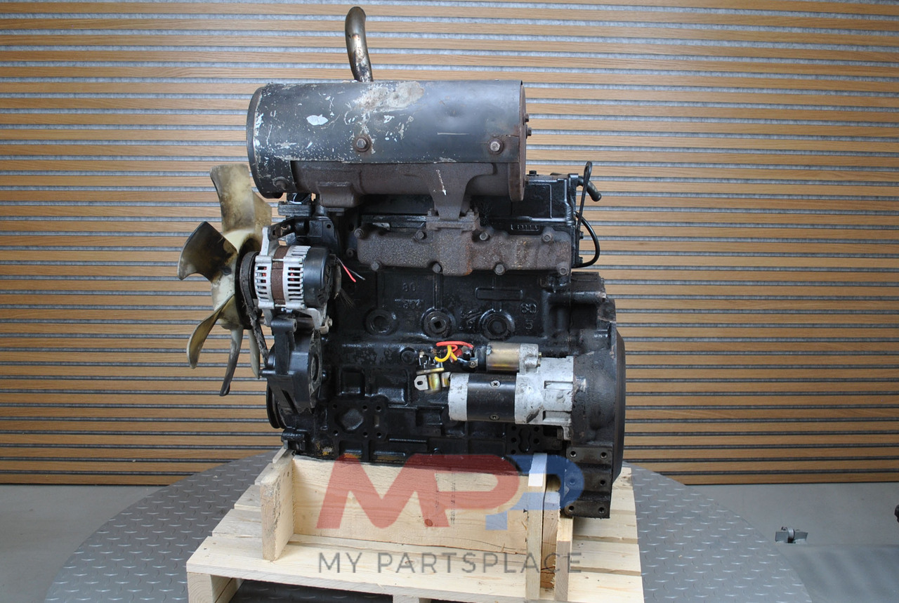 Yanmar 4TNE94L - Motor e peças de Escavadeira: foto 4 Yanmar 4TNE94L - Motor e peças de Escavadeira: foto 4