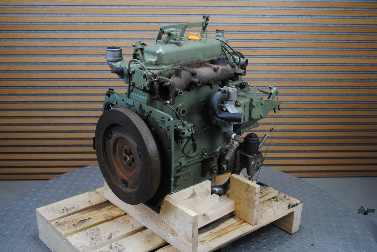 Yanmar Yanmar 3T80U - Motor: foto 4 Yanmar Yanmar 3T80U - Motor: foto 4