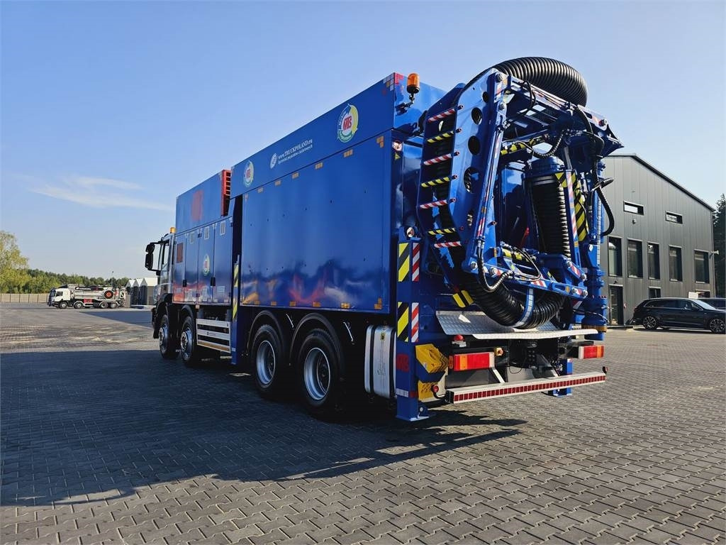 Iveco MTS 4 x TURBINE MTS 4 x TURBINE Saugbagger vacuum - Caminhão limpa fossa: foto 5 Iveco MTS 4 x TURBINE MTS 4 x TURBINE Saugbagger vacuum - Caminhão limpa fossa: foto 5
