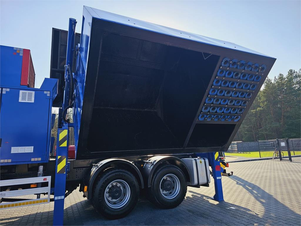 Caminhão limpa fossa Iveco Saugbagger vacuum cleaner excavator sucking loos: foto 29