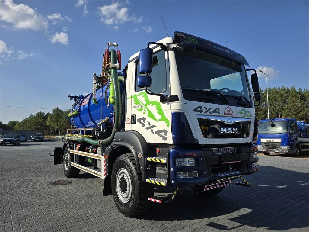 MAN TGM 4x4 GAMON PW8 for collecting liquid waste sepa - Caminhão limpa fossa: foto 2 MAN TGM 4x4 GAMON PW8 for collecting liquid waste sepa - Caminhão limpa fossa: foto 2