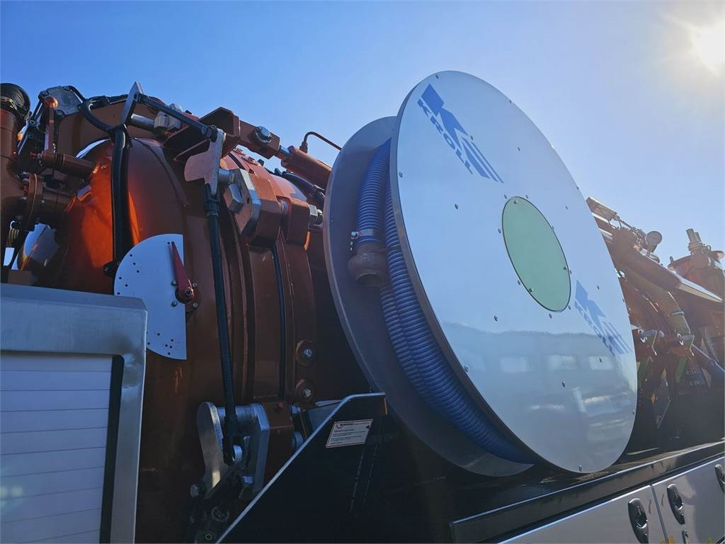 Caminhão limpa fossa MAN WUKO KROLL ADR COMBI FOR SEWER CLEANING: foto 23 Caminhão limpa fossa MAN WUKO KROLL ADR COMBI FOR SEWER CLEANING: foto 23