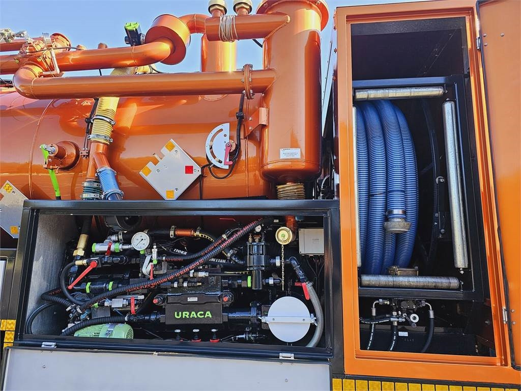 Caminhão limpa fossa MAN WUKO KROLL ADR COMBI FOR SEWER CLEANING: foto 28 Caminhão limpa fossa MAN WUKO KROLL ADR COMBI FOR SEWER CLEANING: foto 28