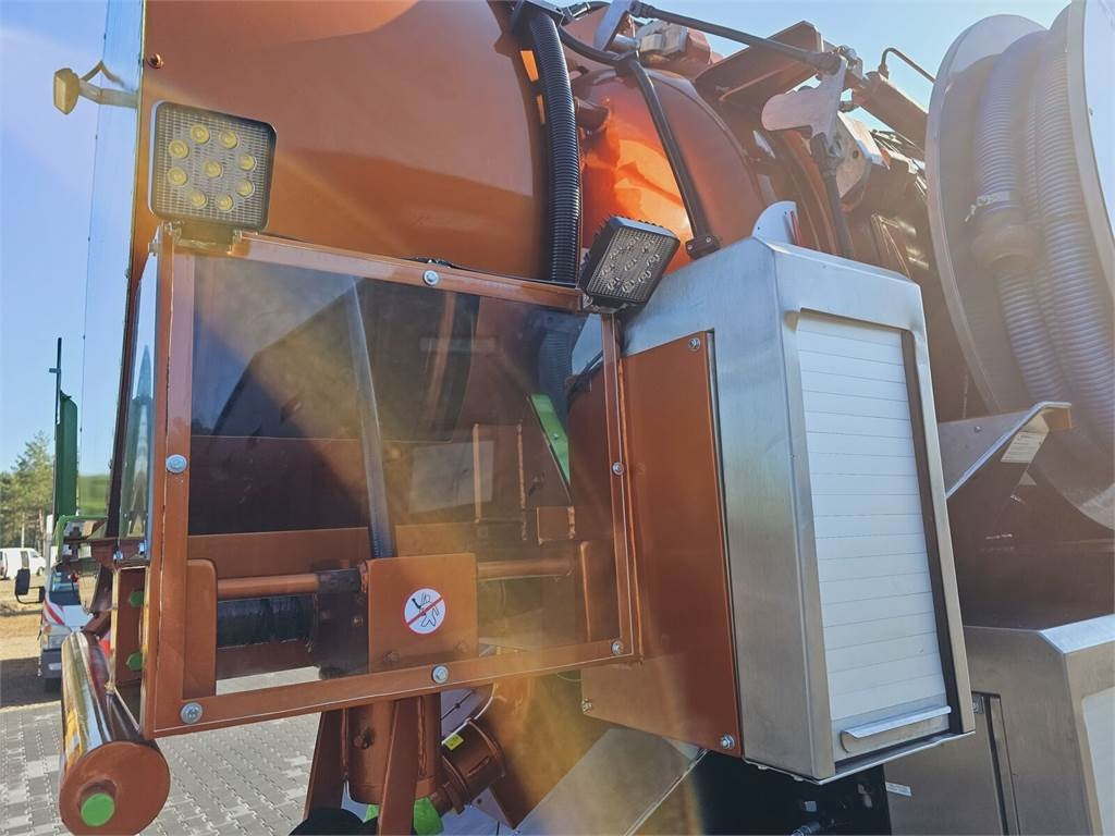 Caminhão limpa fossa MAN WUKO KROLL ADR COMBI FOR SEWER CLEANING: foto 21 Caminhão limpa fossa MAN WUKO KROLL ADR COMBI FOR SEWER CLEANING: foto 21