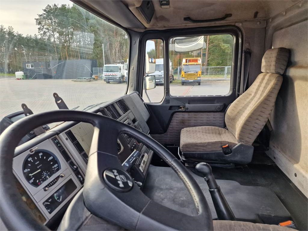 Caminhão limpa fossa MAN WUKO MORO KOMBI FOR CHANNEL CLEANING: foto 21