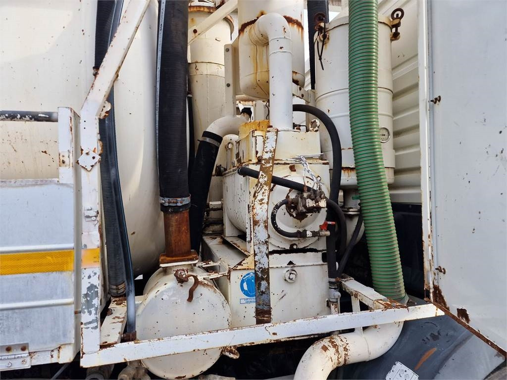 Caminhão limpa fossa MAN WUKO MORO KOMBI FOR CHANNEL CLEANING: foto 20