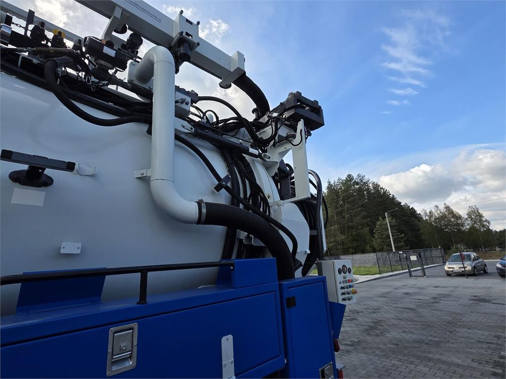 Caminhão limpa fossa Renault 6x4 WUKO RIVARD RECYTLING for collecting liquid wa: foto 16