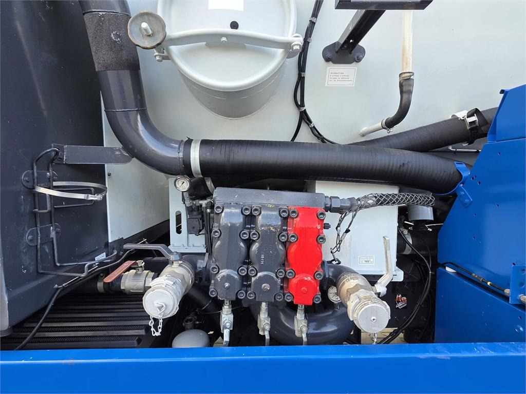 Caminhão limpa fossa Renault 6x4 WUKO RIVARD RECYTLING for collecting liquid wa: foto 12