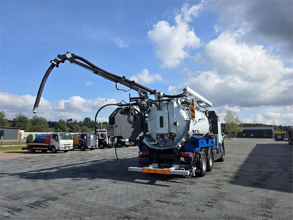 Caminhão limpa fossa Renault 6x4 WUKO RIVARD RECYTLING for collecting liquid wa: foto 25