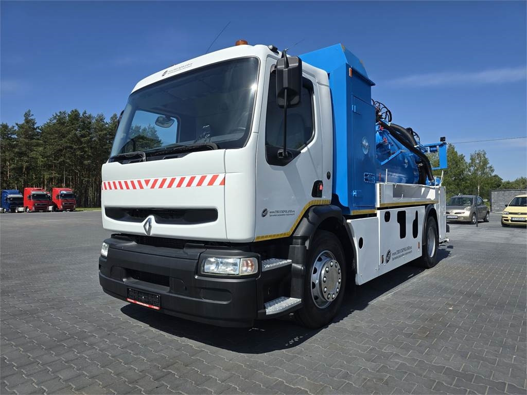 Renault WUKO RIVARD for collecting liquid waste - Caminhão limpa fossa: foto 3 Renault WUKO RIVARD for collecting liquid waste - Caminhão limpa fossa: foto 3