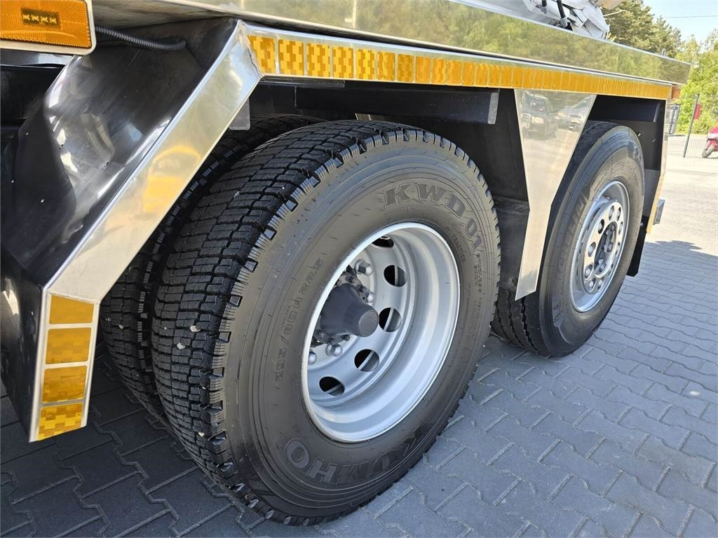 Caminhão limpa fossa Scania Saugbagger Larsen FlexVac 311 Vacuum suction loade: foto 12