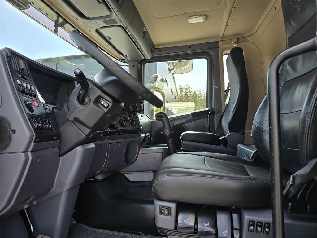 Caminhão limpa fossa Scania Saugbagger Larsen FlexVac 311 Vacuum suction loade: foto 29