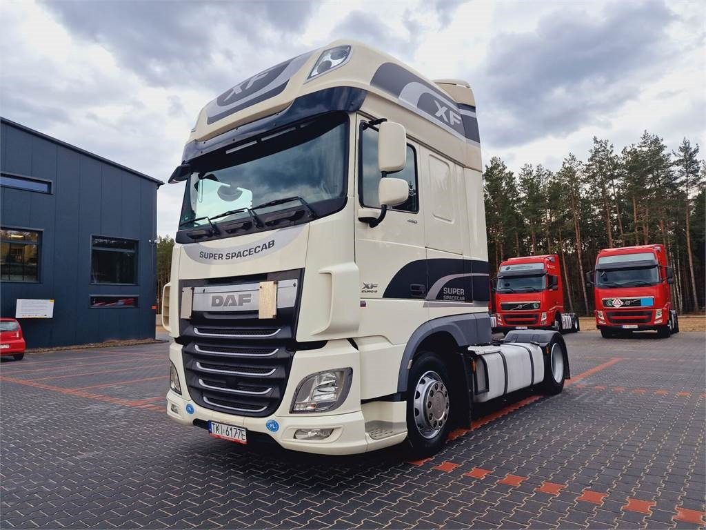 DAF XF 106 460 - Tractor: foto 1 DAF XF 106 460 - Tractor: foto 1