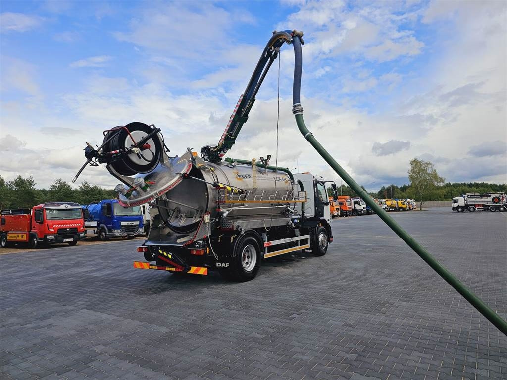 DAF WUKO SCK-4HW for collecting waste liquid separator - Veículo municipal/ Especial: foto 1 DAF WUKO SCK-4HW for collecting waste liquid separator - Veículo municipal/ Especial: foto 1