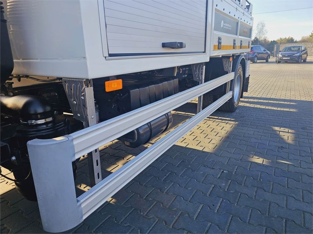 Veículo municipal/ Especial Renault GAMA KANRO KOMBI 5000 WUKO FOR CHANNEL CLEANING: foto 10