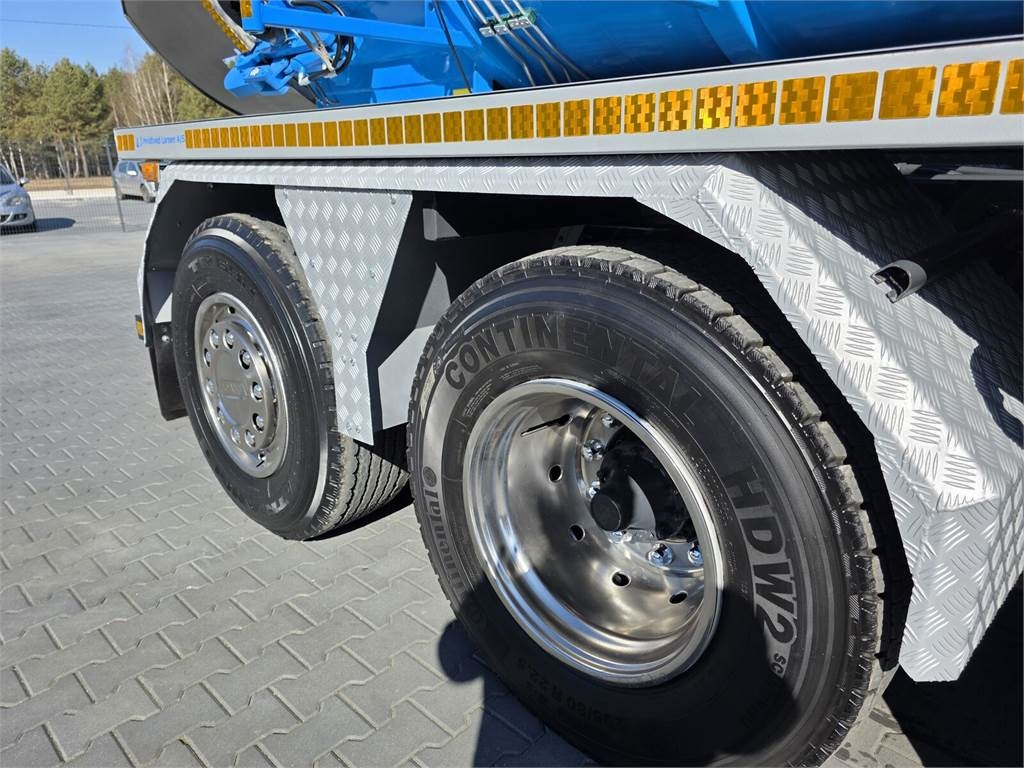 Veículo municipal/ Especial Scania Larsen FlexVac 311 Vacuum suction loader: foto 20 Veículo municipal/ Especial Scania Larsen FlexVac 311 Vacuum suction loader: foto 20