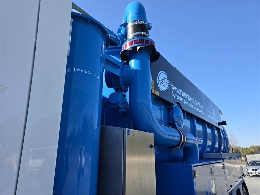 Veículo municipal/ Especial Scania Larsen FlexVac 311 Vacuum suction loader: foto 12 Veículo municipal/ Especial Scania Larsen FlexVac 311 Vacuum suction loader: foto 12