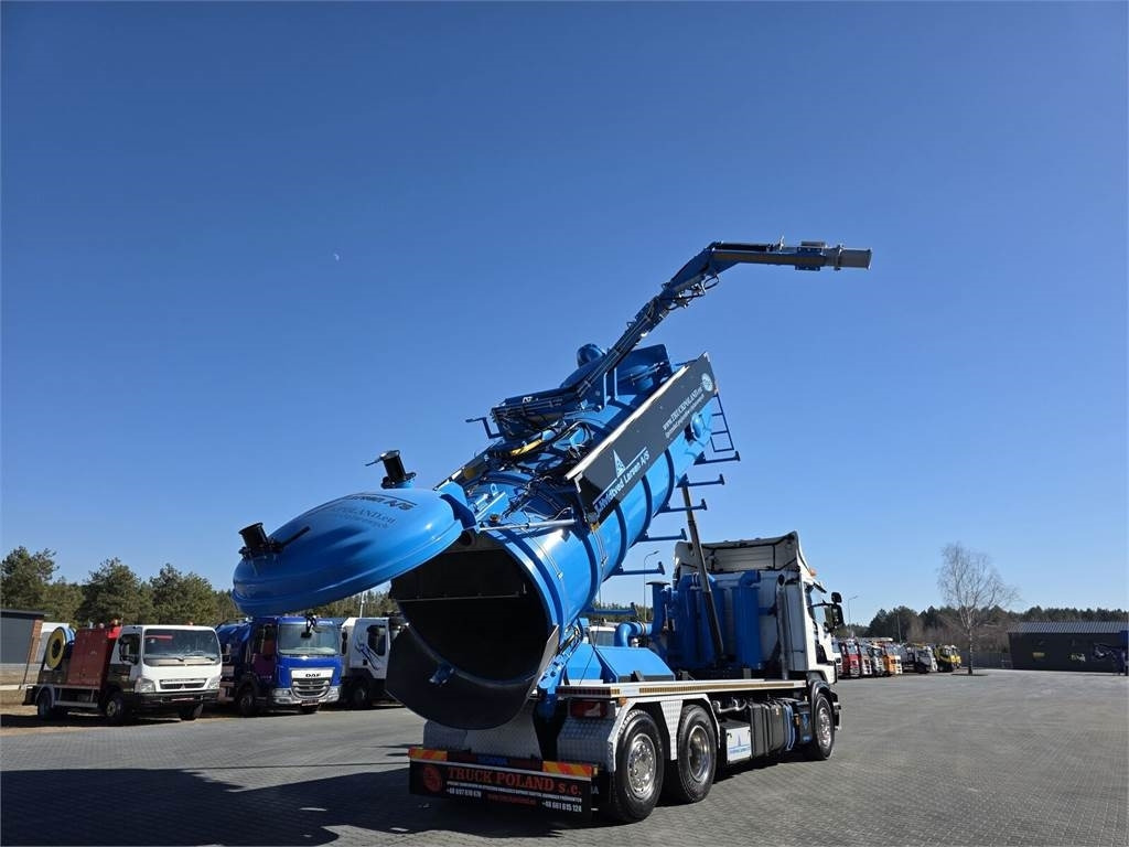 Scania Larsen FlexVac 311 Vacuum suction loader - Veículo municipal/ Especial: foto 1 Scania Larsen FlexVac 311 Vacuum suction loader - Veículo municipal/ Especial: foto 1