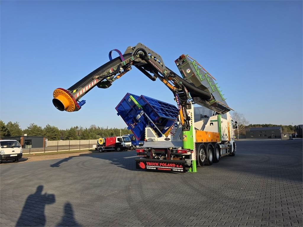 Scania V8 R580 MTS DINO 5 TRIPLE 54000V Saugbagger cleane - Veículo municipal/ Especial: foto 1 Scania V8 R580 MTS DINO 5 TRIPLE 54000V Saugbagger cleane - Veículo municipal/ Especial: foto 1