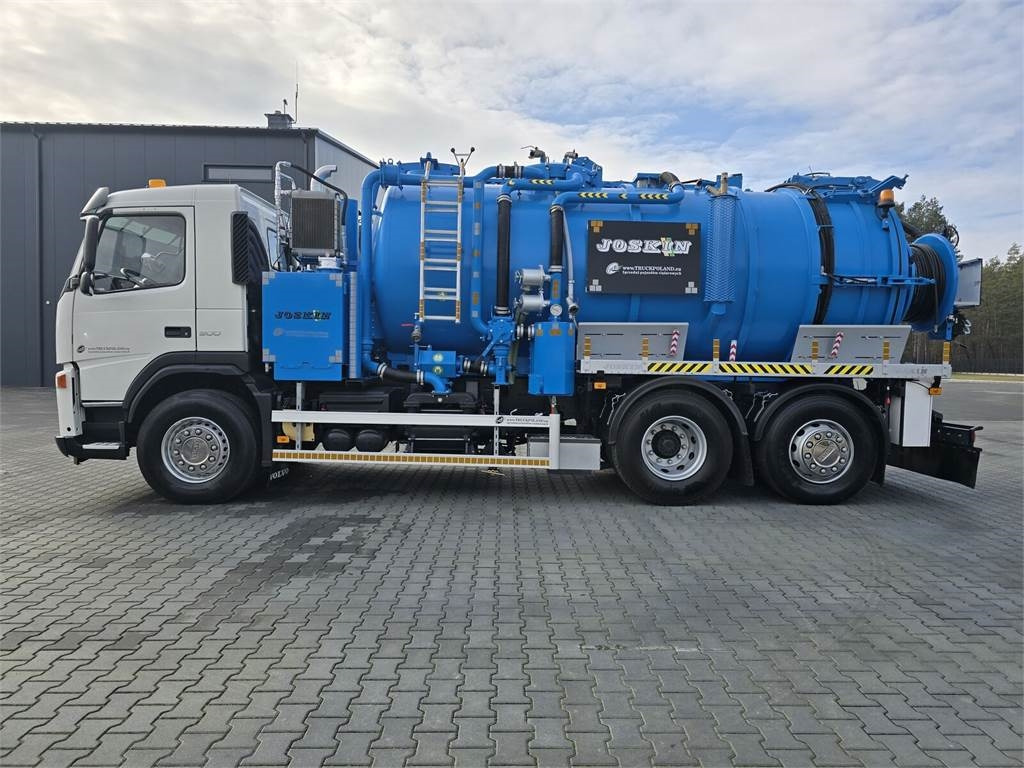 Volvo JOSKIN WUKO FOR CLEANING COMBI - Veículo municipal/ Especial: foto 4 Volvo JOSKIN WUKO FOR CLEANING COMBI - Veículo municipal/ Especial: foto 4