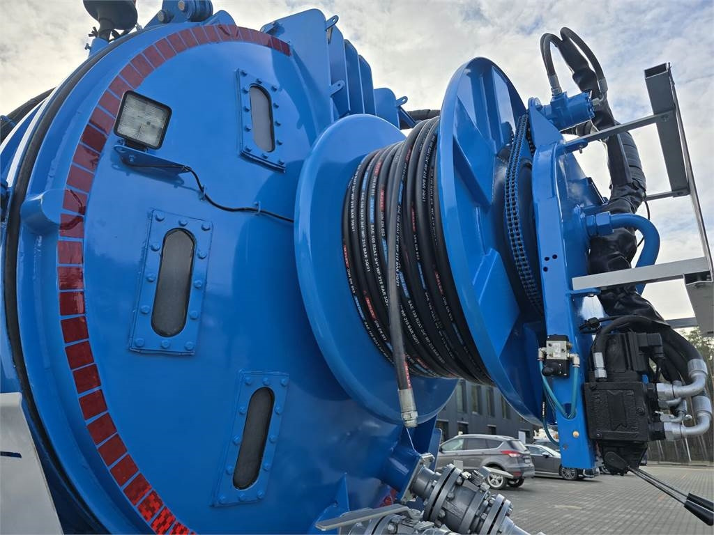 Caminhão limpa fossa Volvo JOSKIN WUKO FOR CLEANING CHANNELS COMBI: foto 17