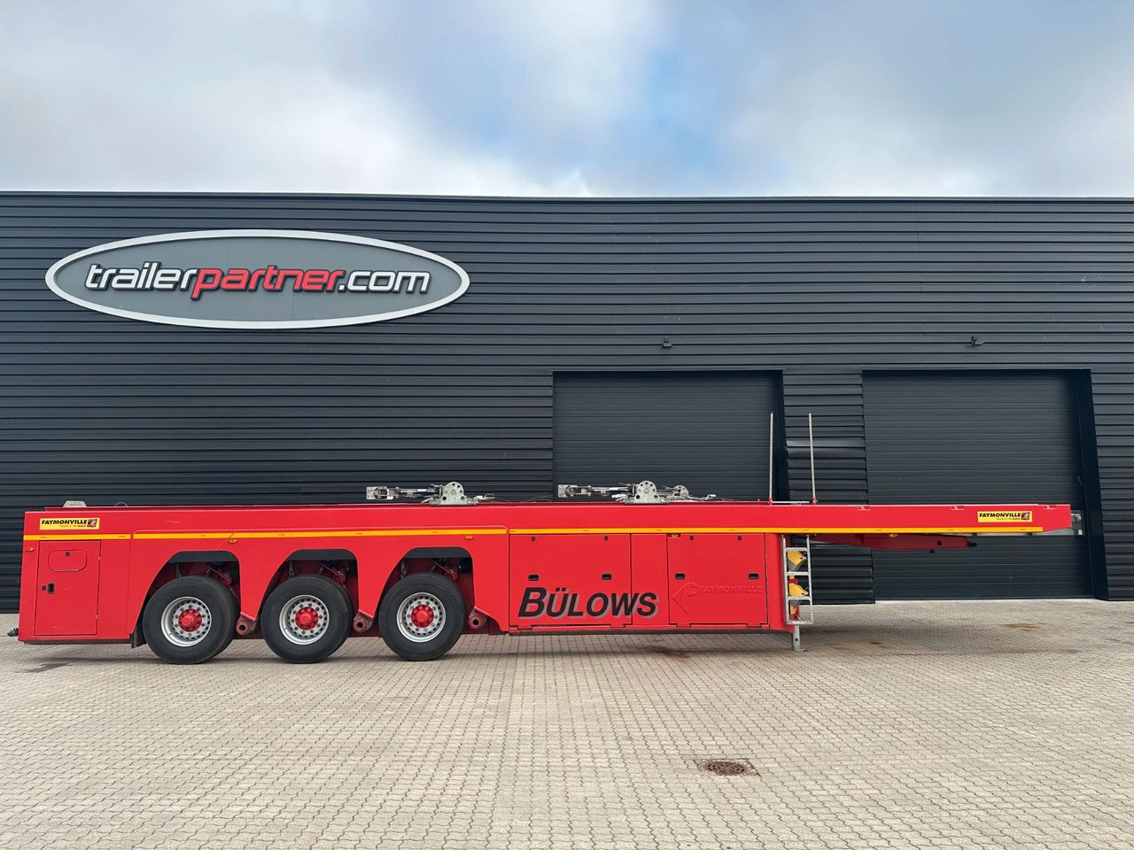 Faymonville 3 achs innenlader - Semireboque baixa: foto 1 Faymonville 3 achs innenlader - Semireboque baixa: foto 1