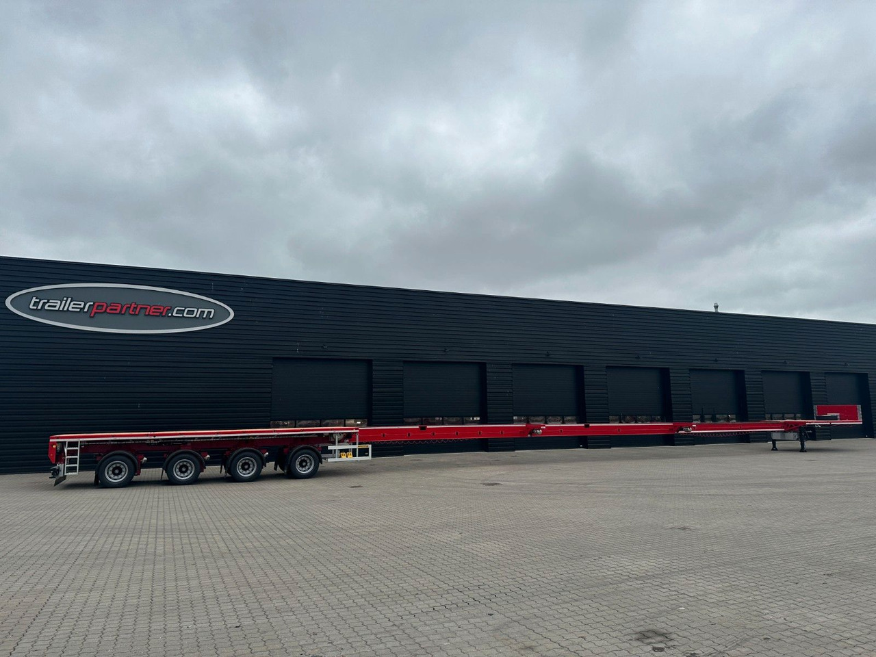 Faymonville 4 achs Telemax AAA / 36.000 mm - Semireboque baixa: foto 1 Faymonville 4 achs Telemax AAA / 36.000 mm - Semireboque baixa: foto 1