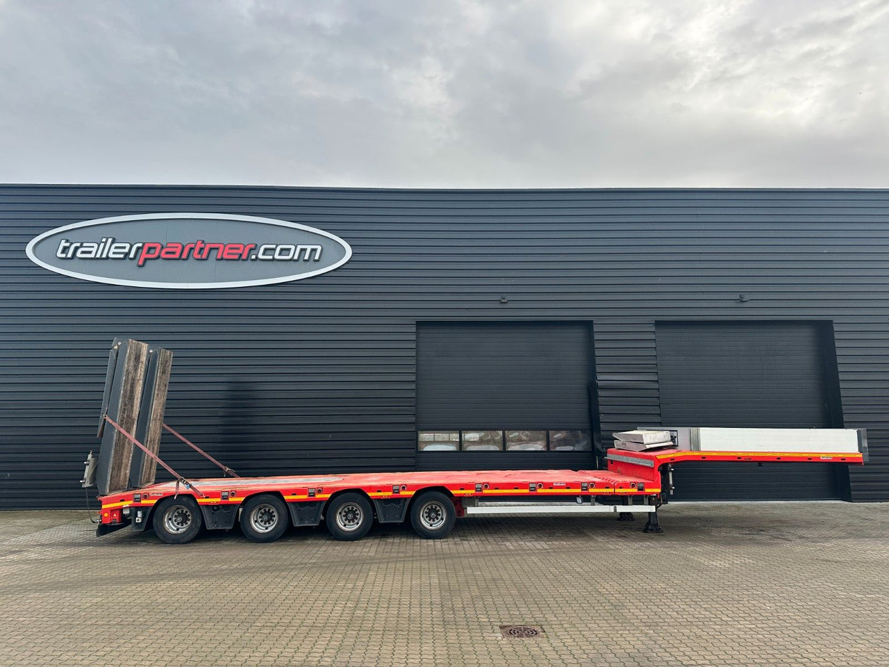 Goldhofer Stepstar 4 achs tieflader / Ausziehbar - Semireboque baixa: foto 1 Goldhofer Stepstar 4 achs tieflader / Ausziehbar - Semireboque baixa: foto 1