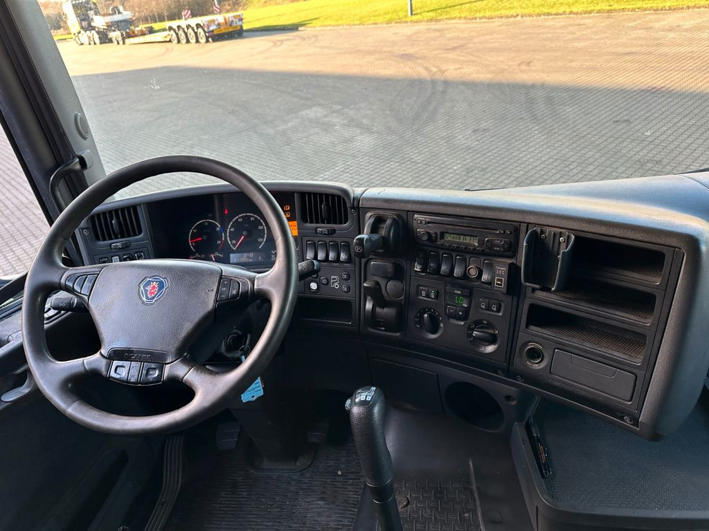 Fotografia de interior 2: Tractor Scania R620 8x4 Scania R620 8x4 Fotografia de interior 2: Tractor Scania R620 8x4 Scania R620 8x4