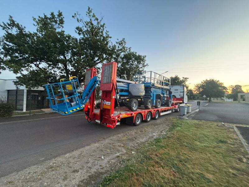 Kässbohrer LOWBED LB3E - Semireboque baixa: foto 1 Kässbohrer LOWBED LB3E - Semireboque baixa: foto 1