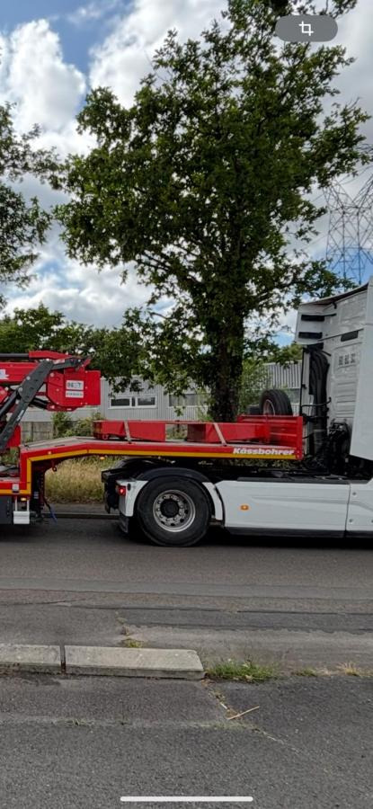 Kässbohrer LOWBED LB3E - Semireboque baixa: foto 2 Kässbohrer LOWBED LB3E - Semireboque baixa: foto 2