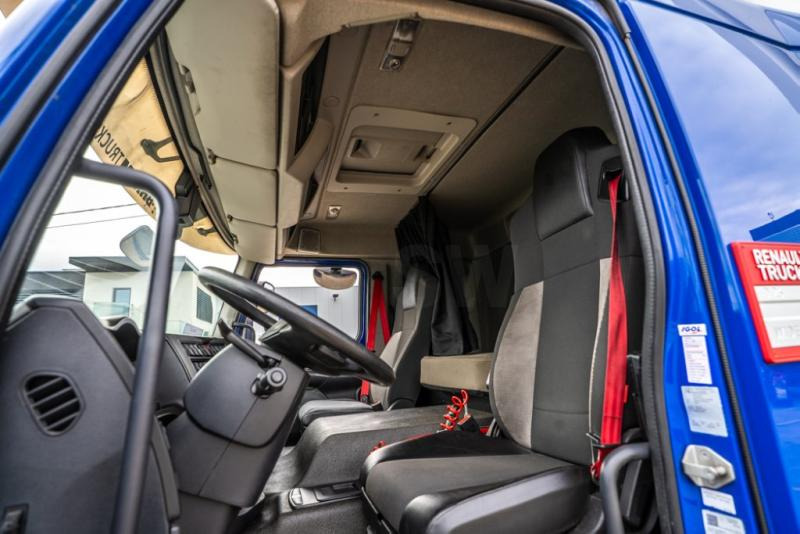Caminhão frigorífico Renault D WIDE 380 DXI D WIDE 380 DXI: foto 11 Caminhão frigorífico Renault D WIDE 380 DXI D WIDE 380 DXI: foto 11