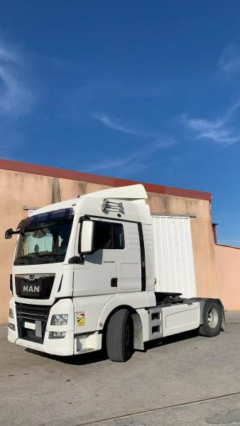MAN TGX 18.460 - Tractor: foto 1 MAN TGX 18.460 - Tractor: foto 1