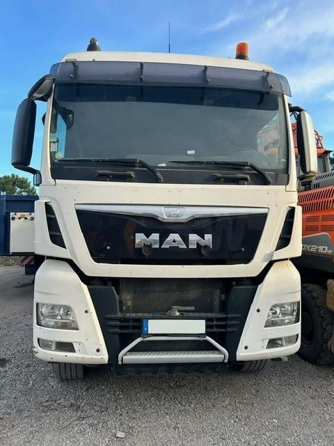 MAN TGX 33.560 - Tractor: foto 3 MAN TGX 33.560 - Tractor: foto 3