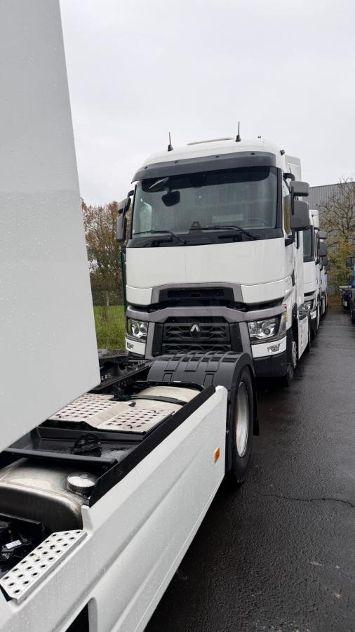 Renault Gamme T 520 - Tractor: foto 3 Renault Gamme T 520 - Tractor: foto 3