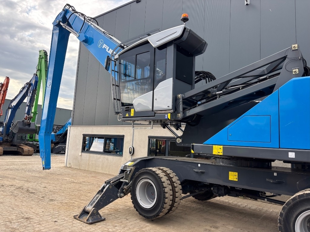 Fuchs MHL 350 F - MHL350F - MHL350 - Manipulador de material: foto 5 Fuchs MHL 350 F - MHL350F - MHL350 - Manipulador de material: foto 5