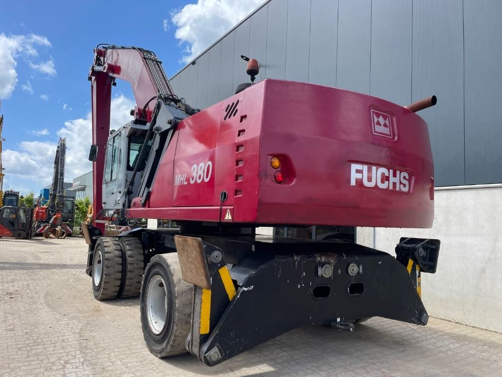 Fuchs MHL380 -- MHL 380 -- 21 mtr reach - Manipulador de material: foto 4 Fuchs MHL380 -- MHL 380 -- 21 mtr reach - Manipulador de material: foto 4