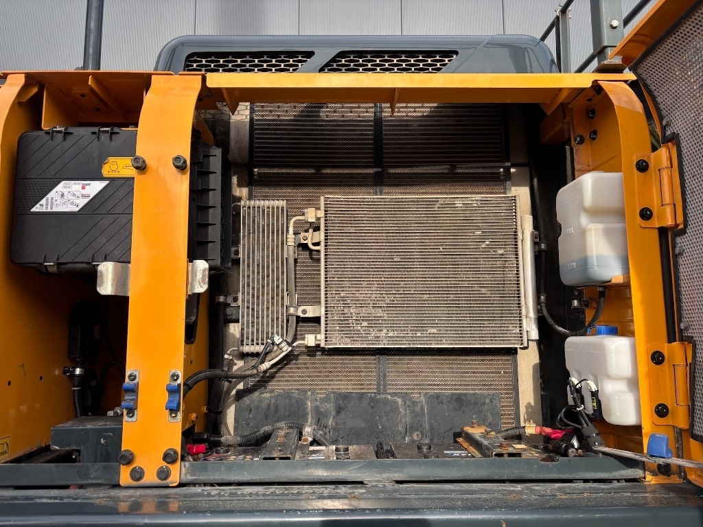 Escavadora de rastos Hyundai HX 380 L - HX380 - HX 330: foto 26 Escavadora de rastos Hyundai HX 380 L - HX380 - HX 330: foto 26