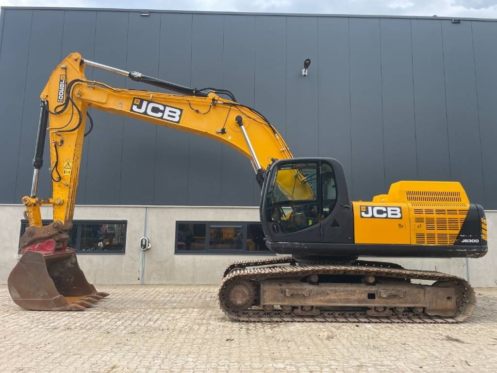 JCB JS300LC -- JS 300 LC - Escavadora de rastos: foto 2 JCB JS300LC -- JS 300 LC - Escavadora de rastos: foto 2