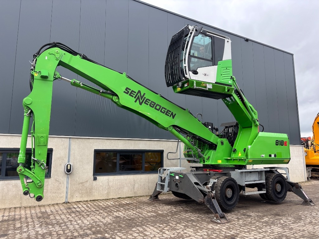 Sennebogen 818 E - 818 M - 818M - 818E XL - Manipulador de material: foto 1 Sennebogen 818 E - 818 M - 818M - 818E XL - Manipulador de material: foto 1