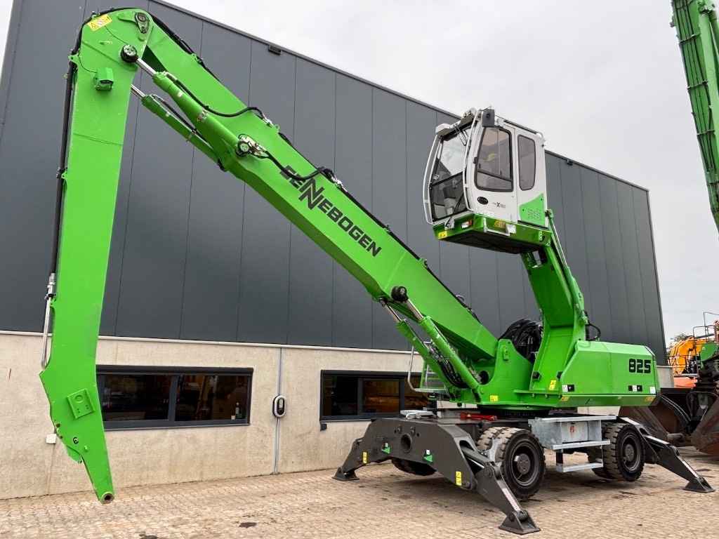 Sennebogen 825 - 825 M - 825MD - Manipulador de material: foto 1 Sennebogen 825 - 825 M - 825MD - Manipulador de material: foto 1