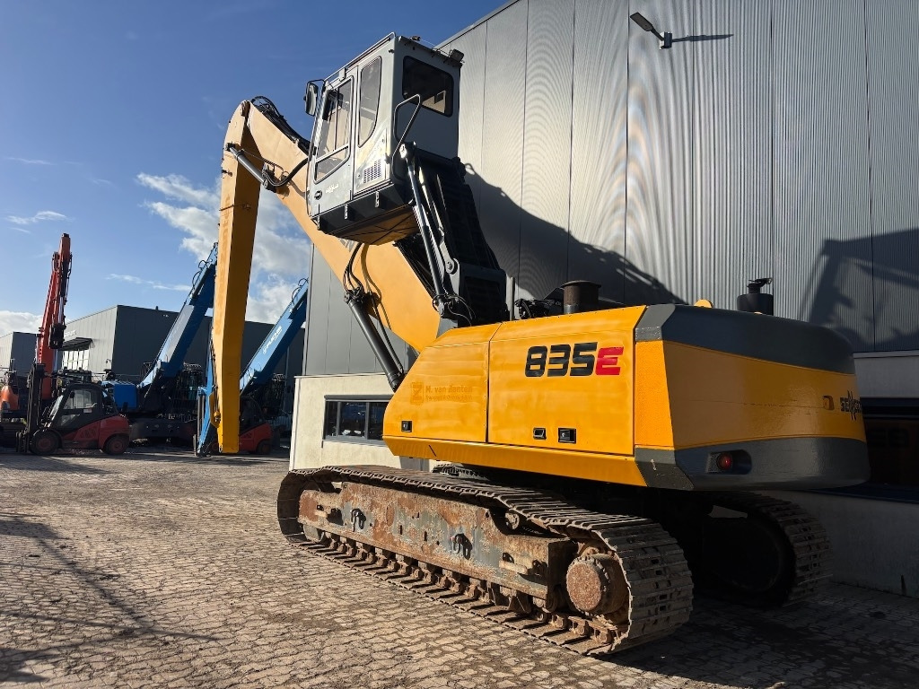 Sennebogen 835 R D - 835R - Manipulador de material: foto 2 Sennebogen 835 R D - 835R - Manipulador de material: foto 2