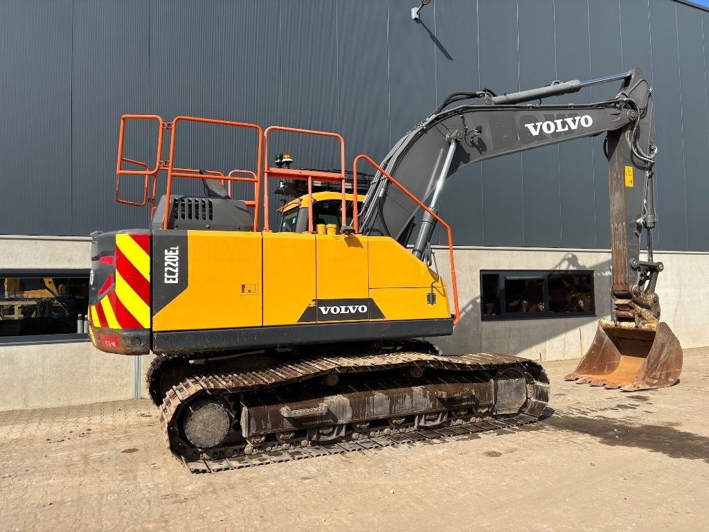Volvo EC 220 E L - EC220EL - 220EL - Escavadora de rastos: foto 5 Volvo EC 220 E L - EC220EL - 220EL - Escavadora de rastos: foto 5
